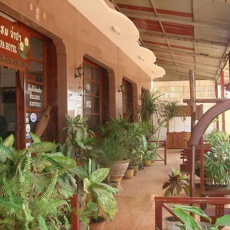 Champa Hotel Pakse Esterno foto