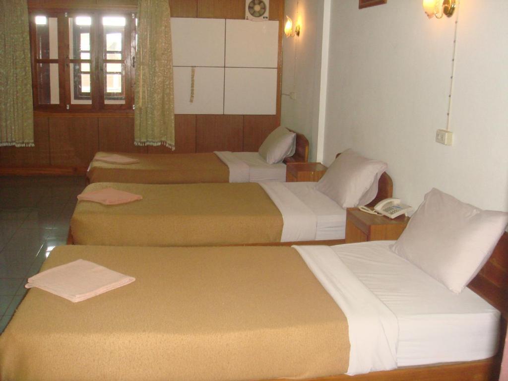 Champa Hotel Pakse Esterno foto
