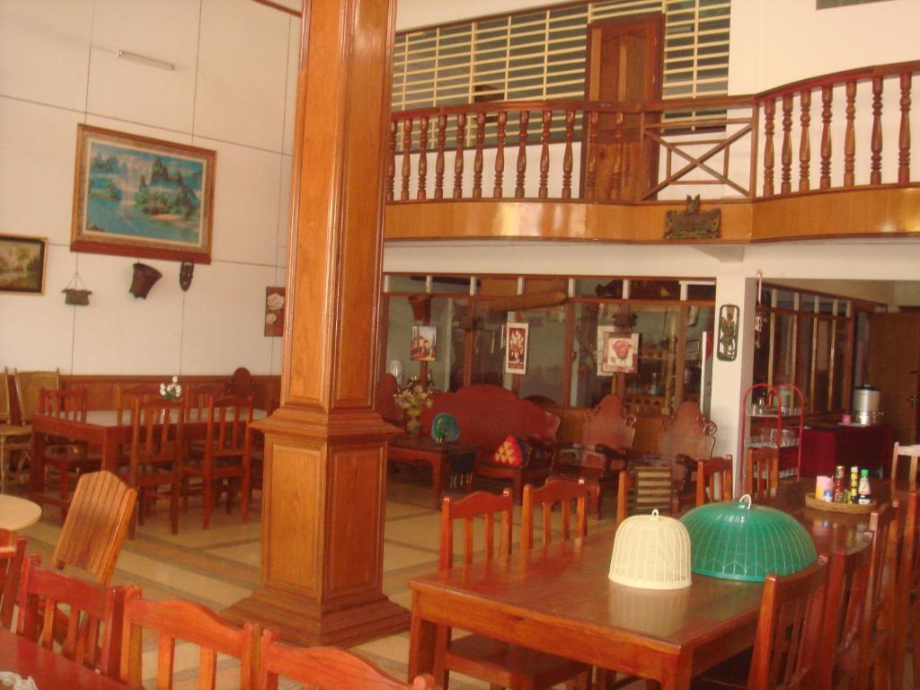 Champa Hotel Pakse Esterno foto