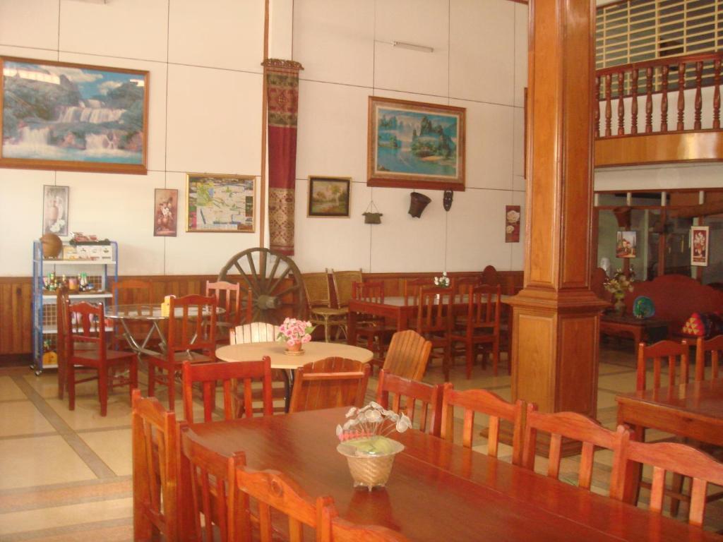 Champa Hotel Pakse Esterno foto