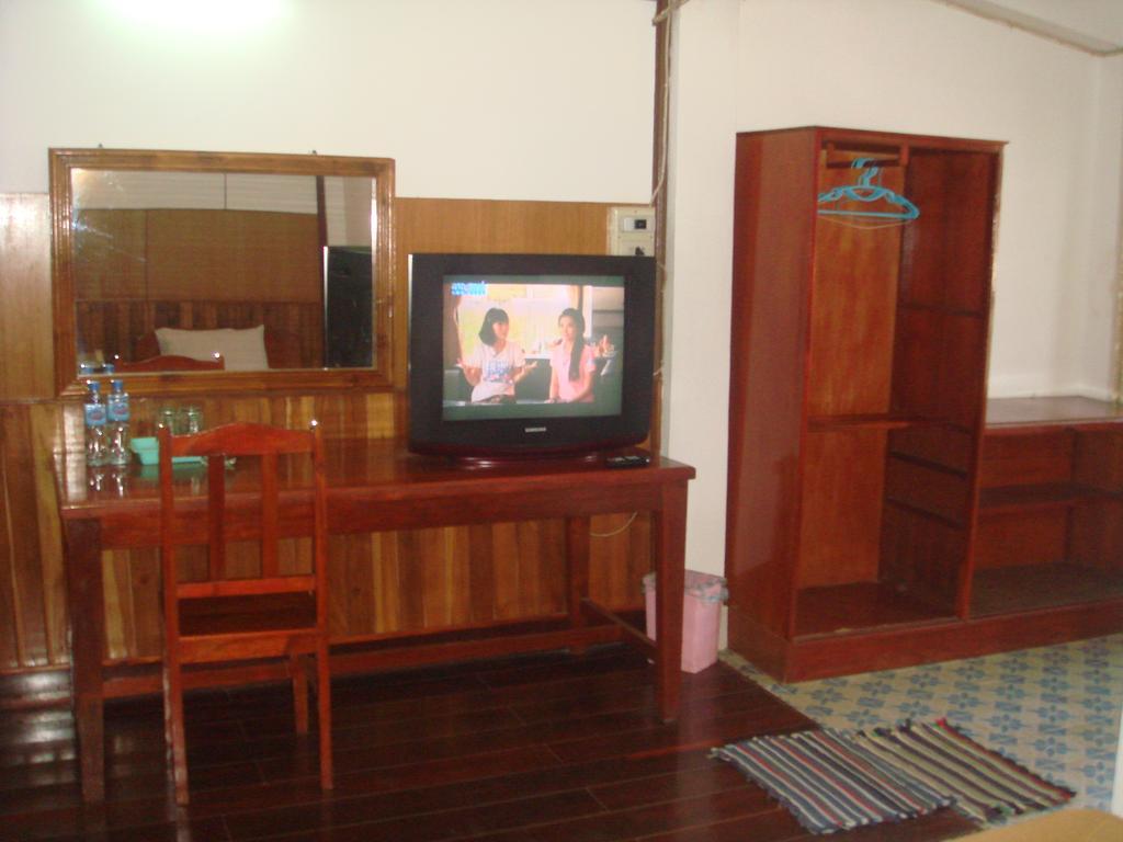 Champa Hotel Pakse Esterno foto