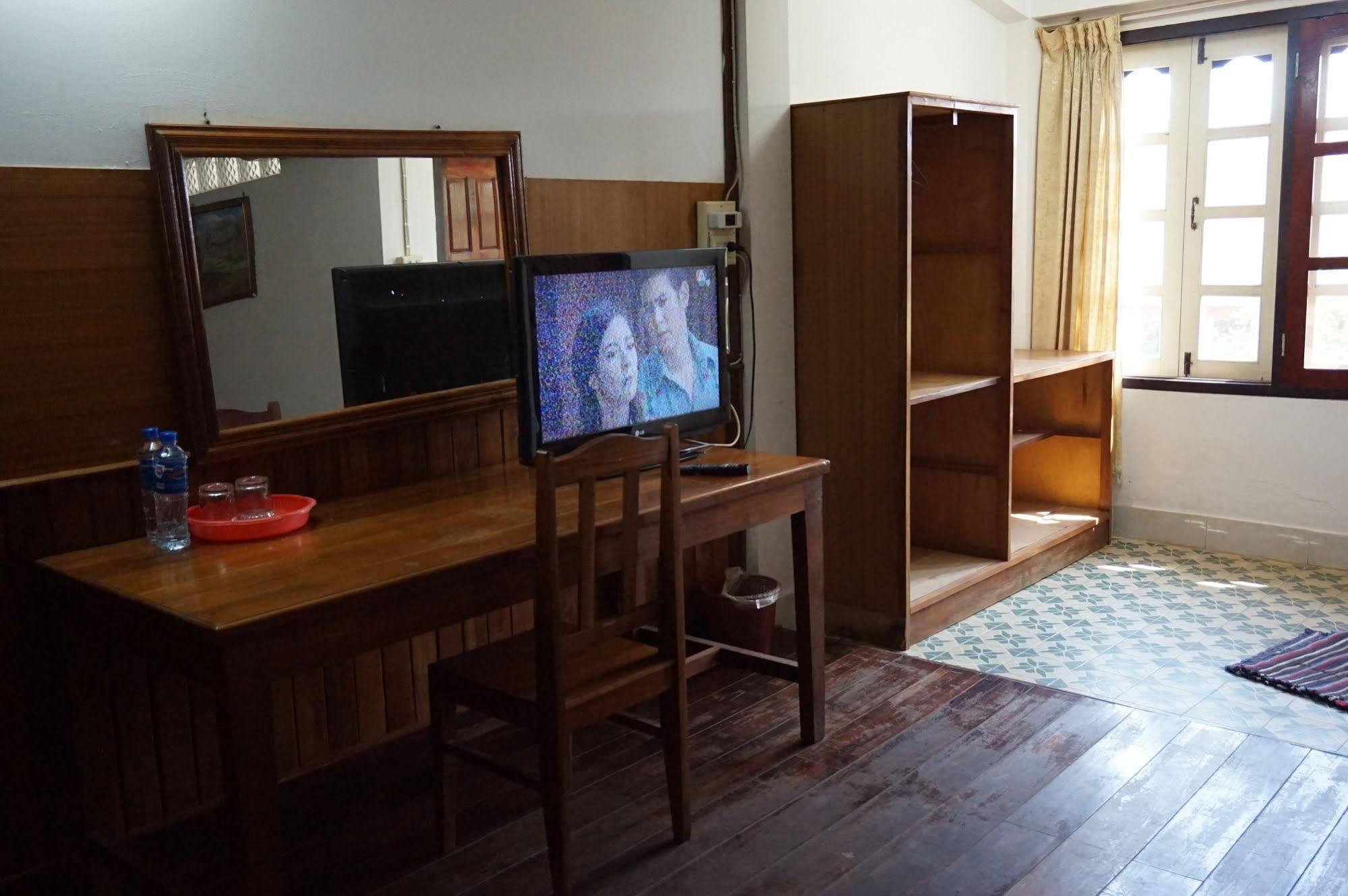 Champa Hotel Pakse Esterno foto